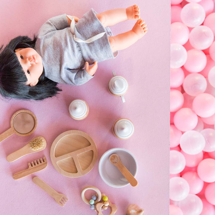 Make Me Iconic Doll Accessory Kit Make Me Iconic Dolls, Playsets & Toy Figures at Little Earth Nest Eco Shop
