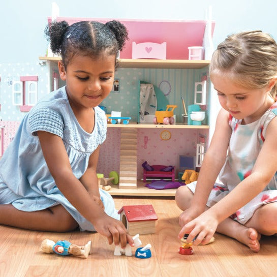 Le Toy Van Pet Set Le Toy Van Dollhouse Accessories at Little Earth Nest Eco Shop Geelong Online Store Australia