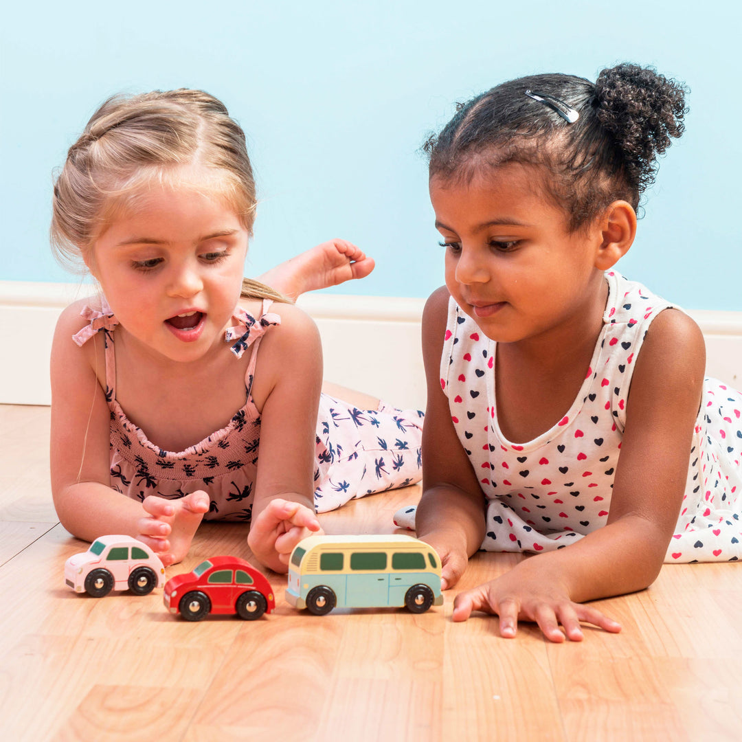 Le Toy Van Retro Metro Car Set Le Toy Van Play Vehicles at Little Earth Nest Eco Shop Geelong Online Store Australia