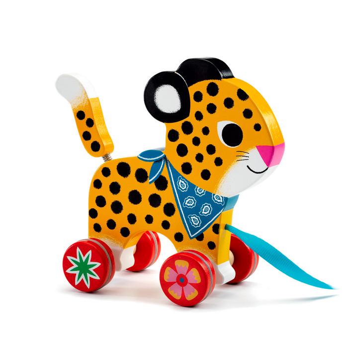 Djeco Greta Pull Along Toy Little Earth Nest